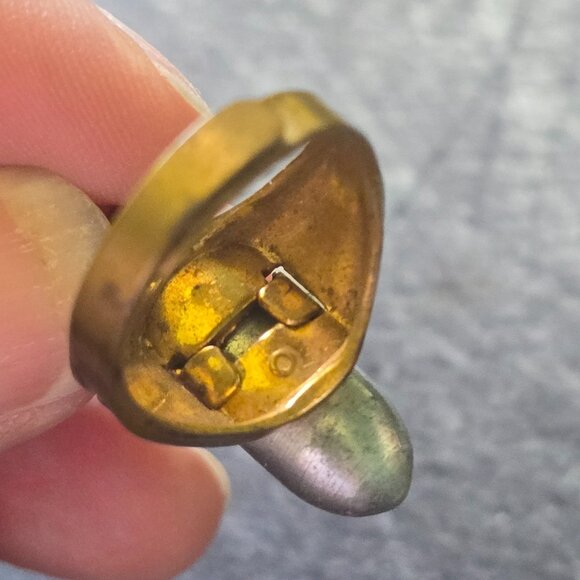 Vintage 1940s Lone Ranger Atomic Bomb Ring 1938 Bond Bread Safety Club Badge Kix - Picture 15 of 16